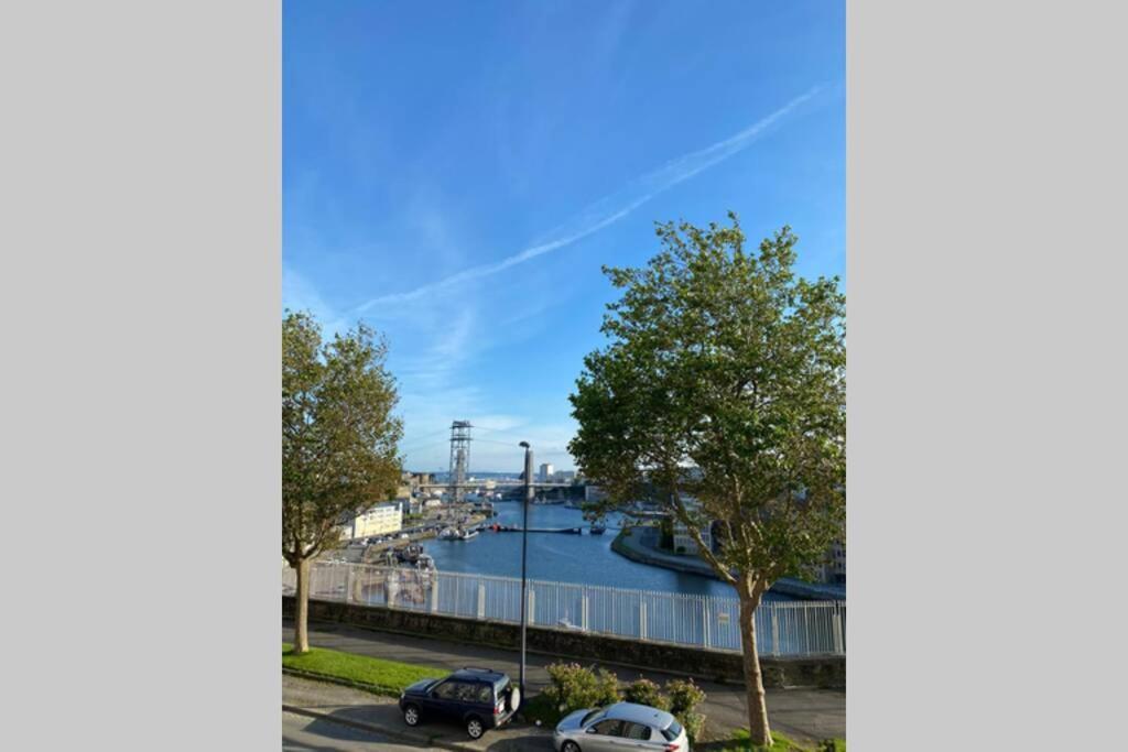 Milin : Appt 2 Ch Vue Sur Mer, Lumineux - Centre-Ville, Proche Facs, Telepherique Et Arsenal. Brest Exteriör bild